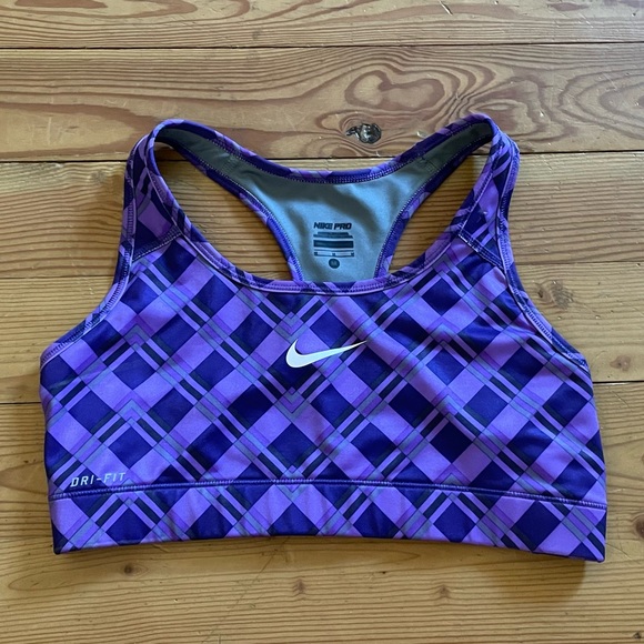 Nike Pro Sports Bra - Picture 1 of 2